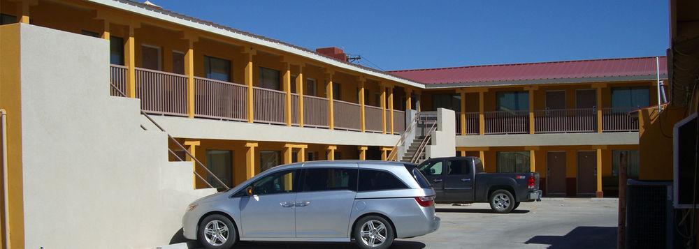 Budget Inn Артижа Экстерьер фото